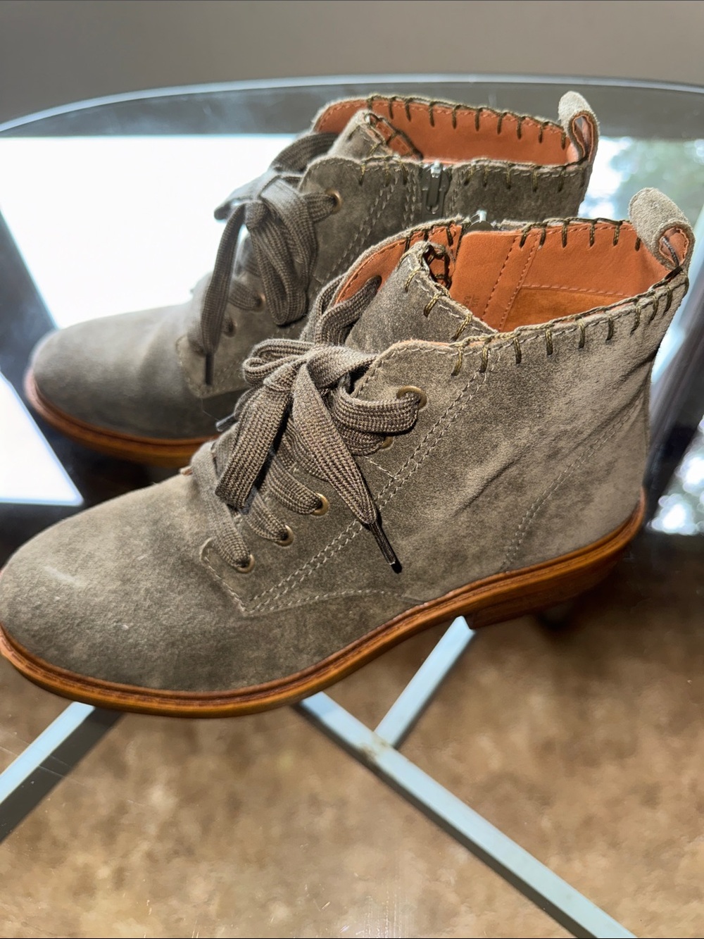 Zodiac 8 1/2 Green Suede Boots - Picture 2 of 4